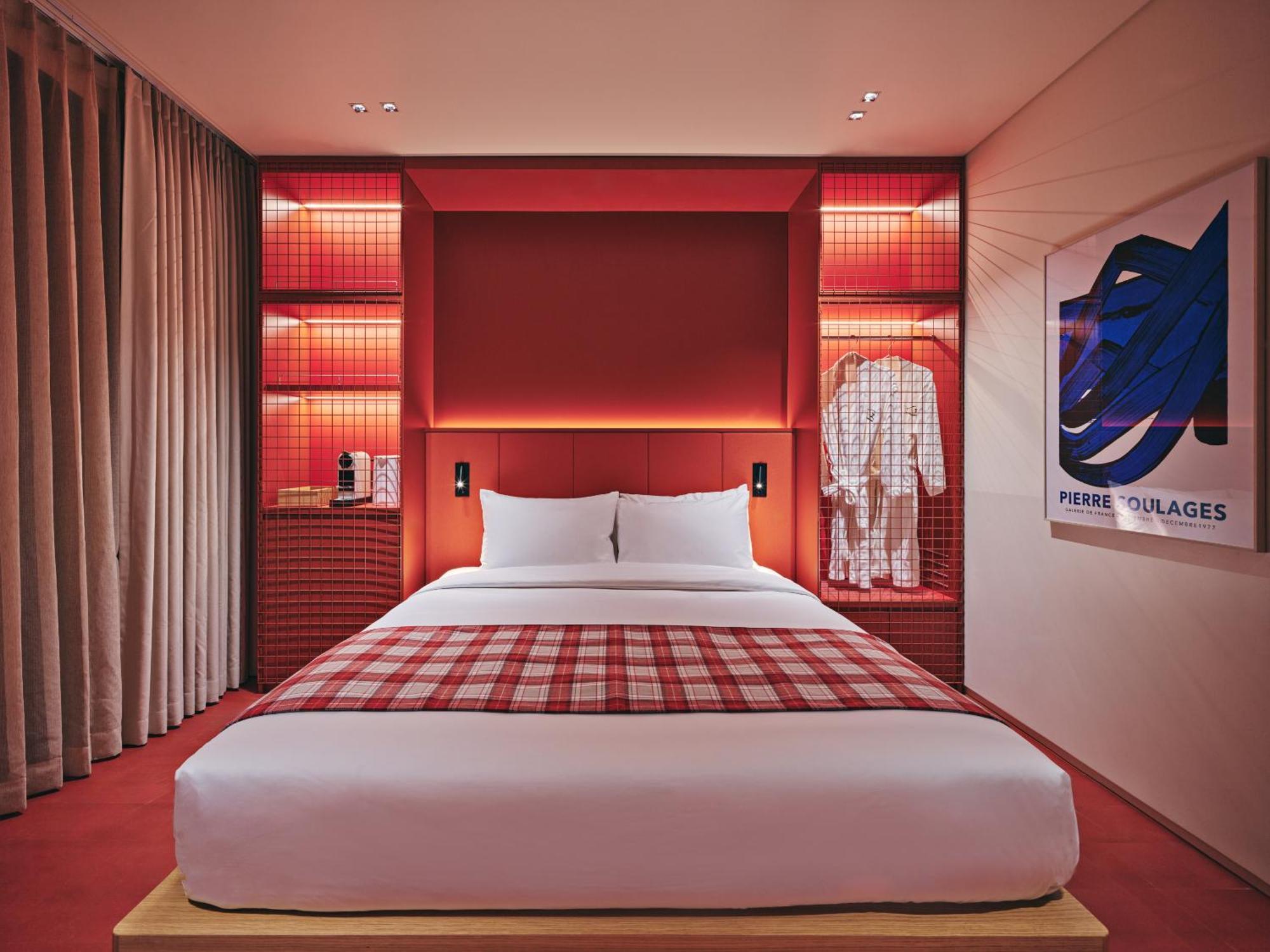 The Coolest Hotel Пусан Екстериор снимка
